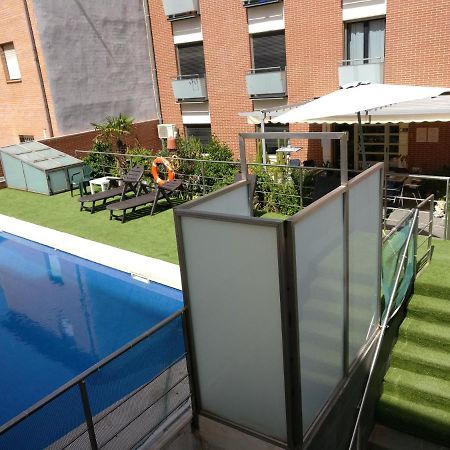 Hotel Apartamentos Don Juan I Alcalá de Henares Exterior foto