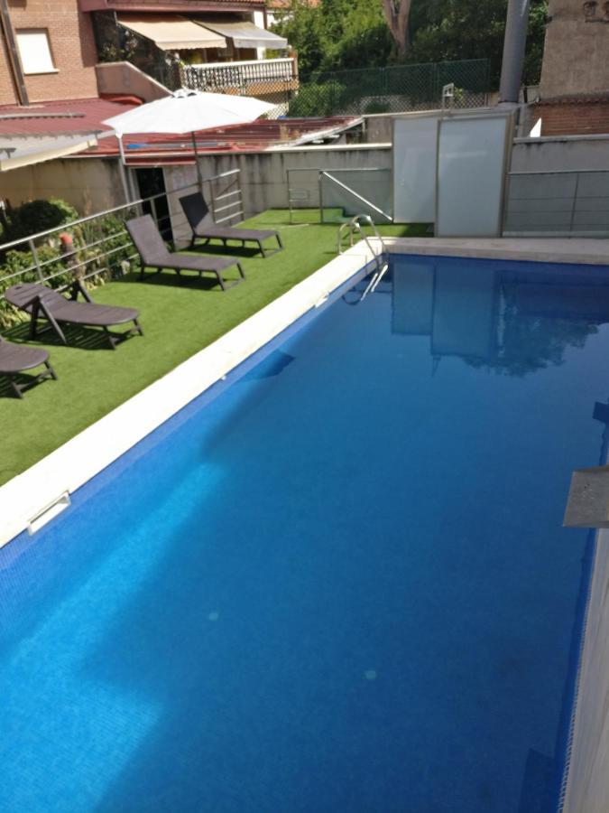 Hotel Apartamentos Don Juan I Alcalá de Henares Exterior foto