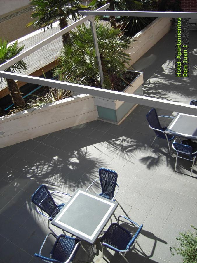 Hotel Apartamentos Don Juan I Alcalá de Henares Habitación foto